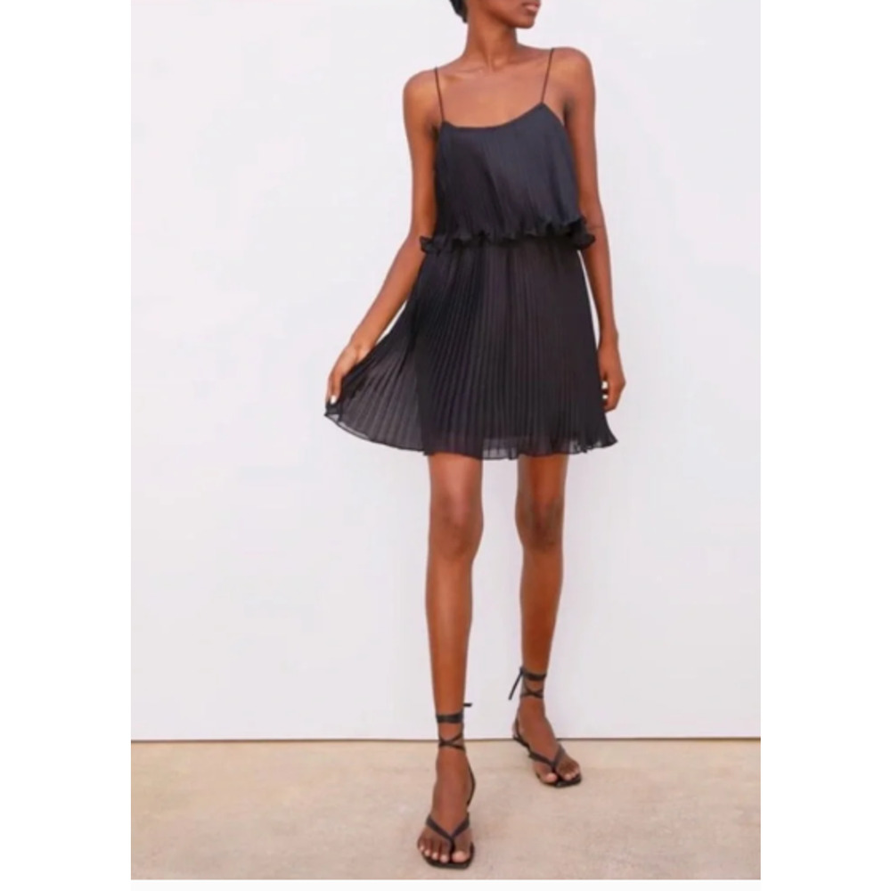 Zara Spaghetti Strap Pleated Mini Dress Size Small 3023